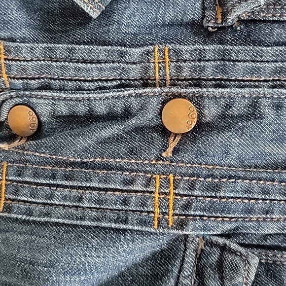 Gap Kids Little Girls Trucker Denim Jacket - Picture 4 of 11